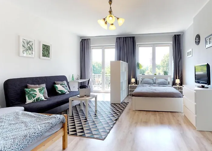 New Whitehouse * 格但斯克