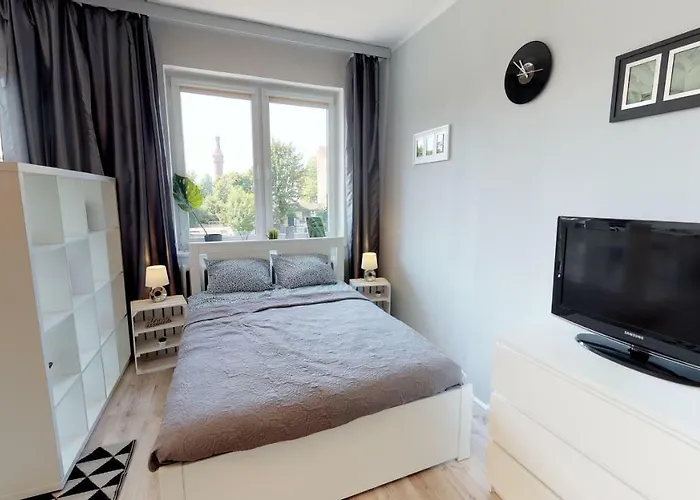 民宿 New Whitehouse 格但斯克